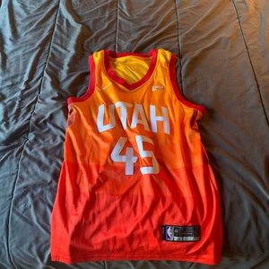 Donovan Mitchell Jersey